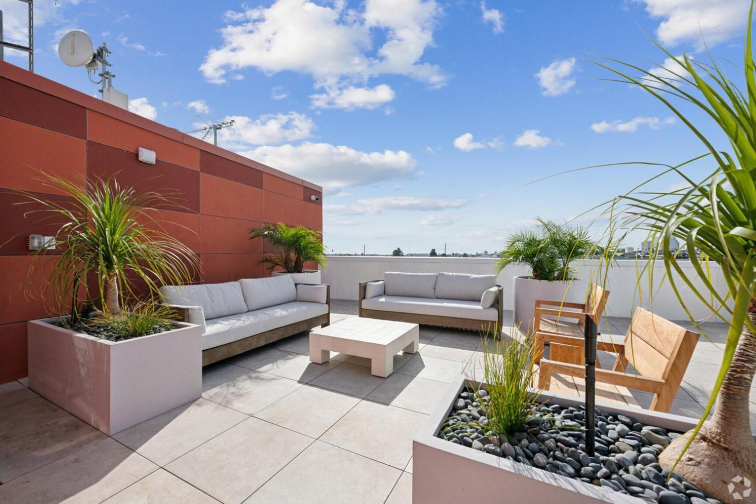 Apartment Blueground Brentwood Pool Gym Near Metro Lax-1286 *