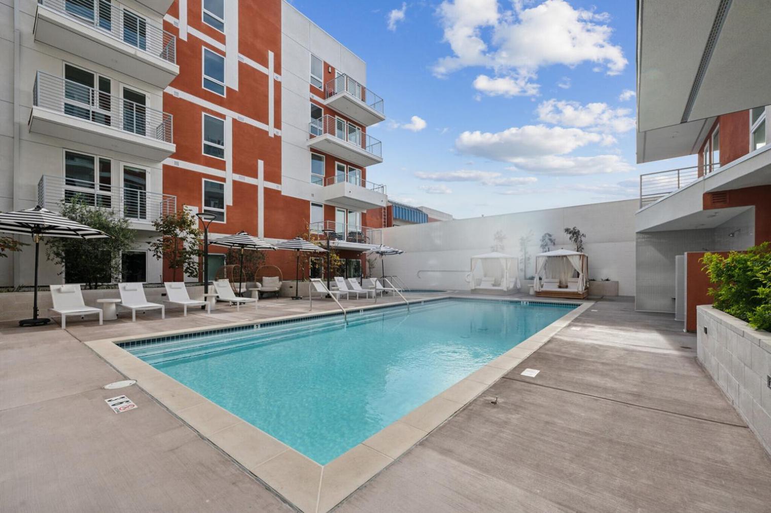 Blueground Brentwood Pool Gym Near Metro Lax-1286 Apartamento Los Angeles